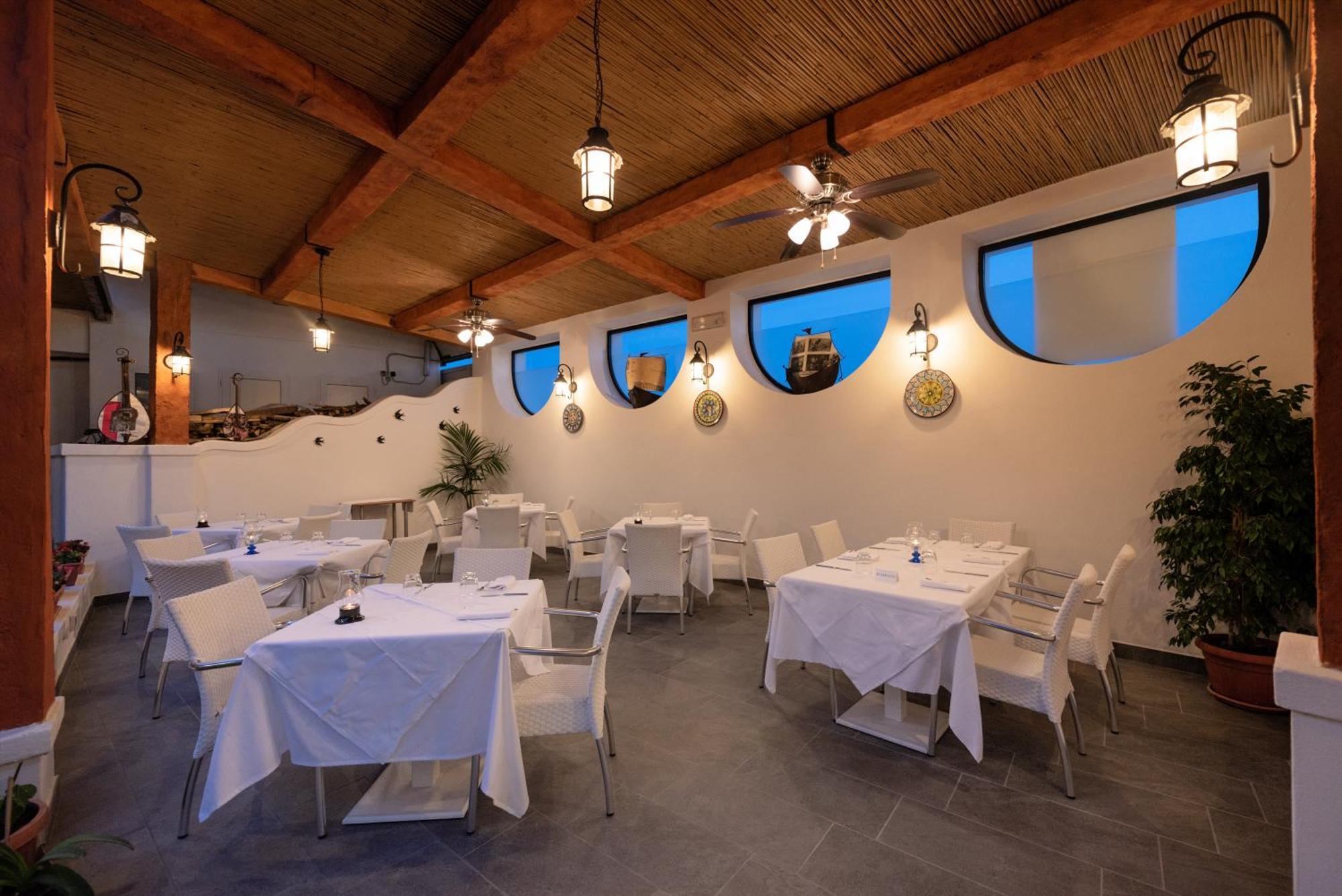 Hotel Villa Sirena Sant'Angelo  Exterior photo