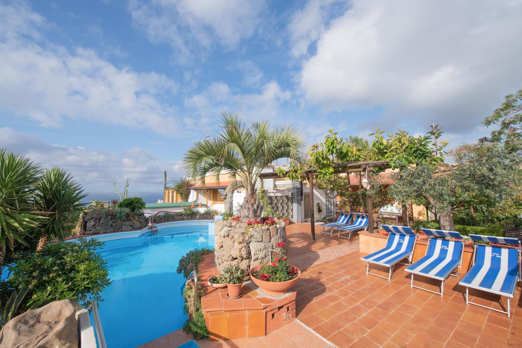 Hotel Villa Sirena Sant'Angelo  Exterior photo