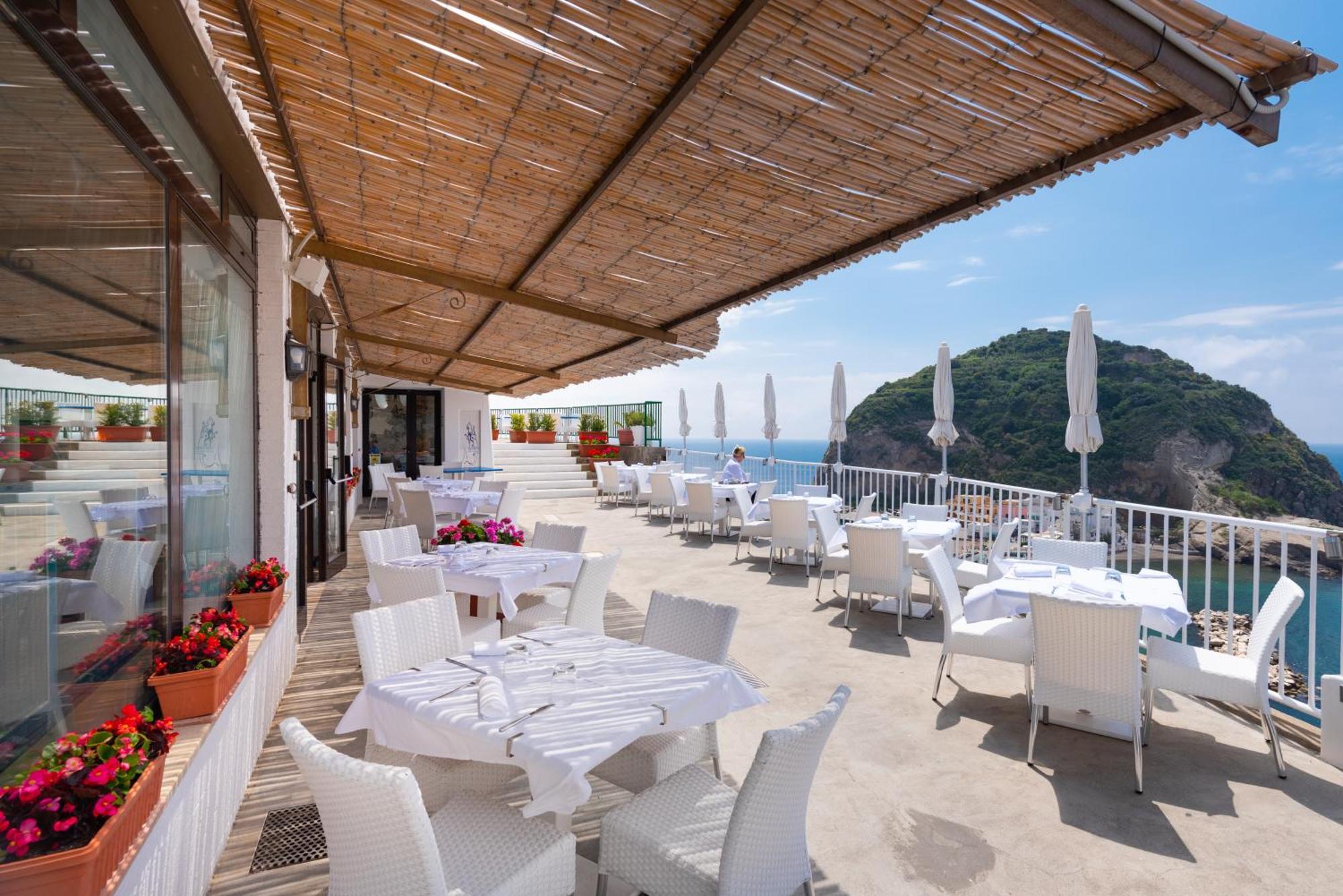 Hotel Villa Sirena Sant'Angelo  Exterior photo