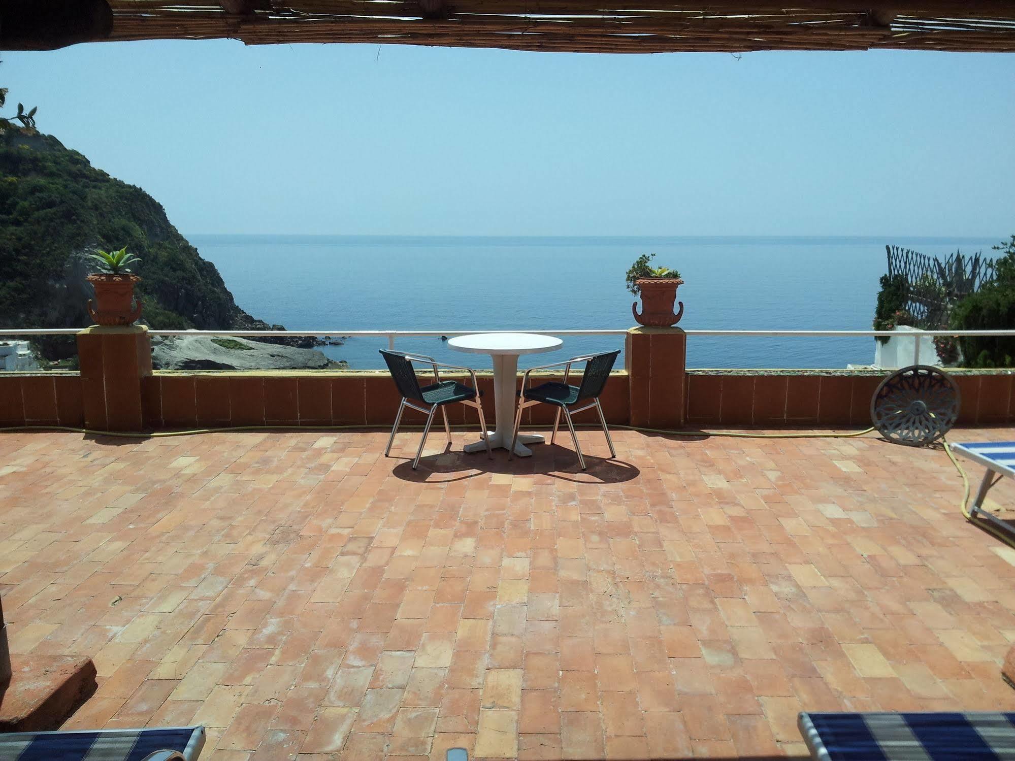 Hotel Villa Sirena Sant'Angelo  Exterior photo